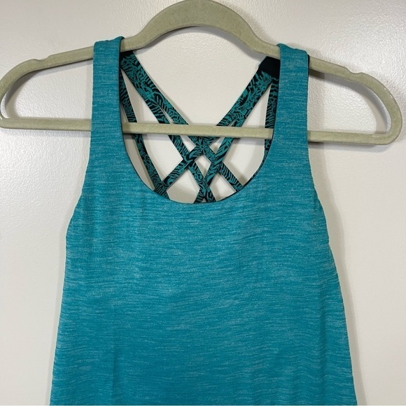 LULULEMON Free To Be Serene Tank (2 In 1) Green & Black - SIZE 2 - Picture 3 of 8